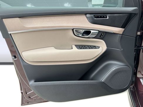 New 2026 Volvo XC90 T8 Ultra w/ Protection Package AWD/4WD image 21