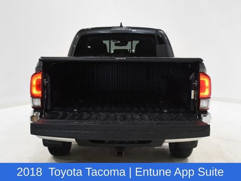Used 2018 Toyota Tacoma SR5 AWD/4WD image 6
