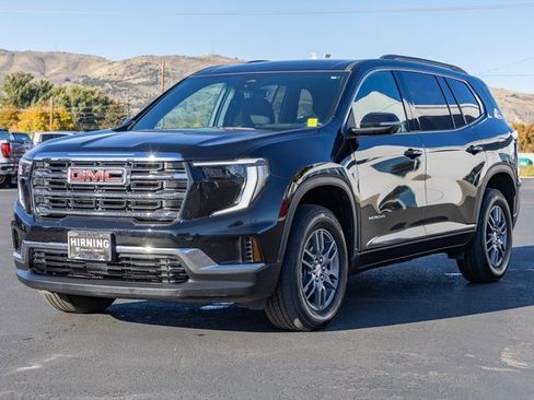 Used 2025 GMC Acadia Elevation image 32