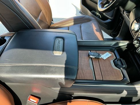 Used 2022 RAM 1500 Limited image 29