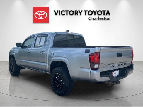 Used 2023 Toyota Tacoma SR AWD/4WD image 3