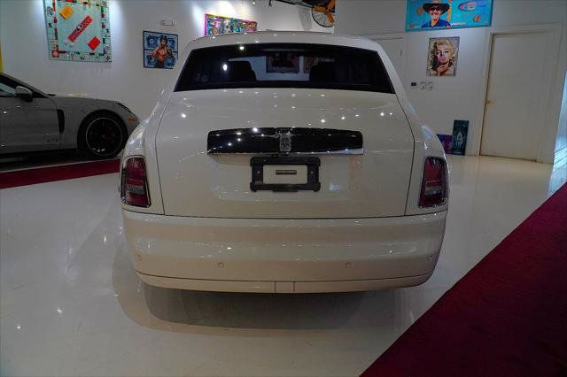 Used 2009 Rolls-Royce Phantom Sedan RWD image 18