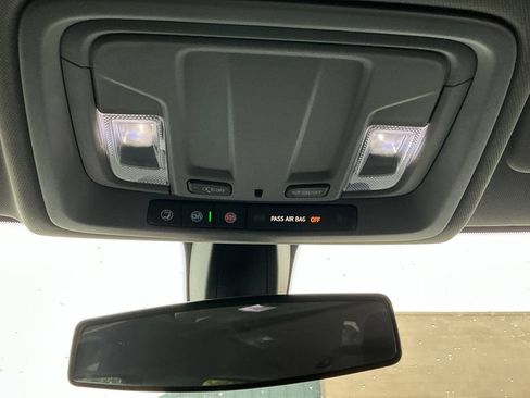 Used 2021 Chevrolet Silverado 1500 RST AWD/4WD image 27
