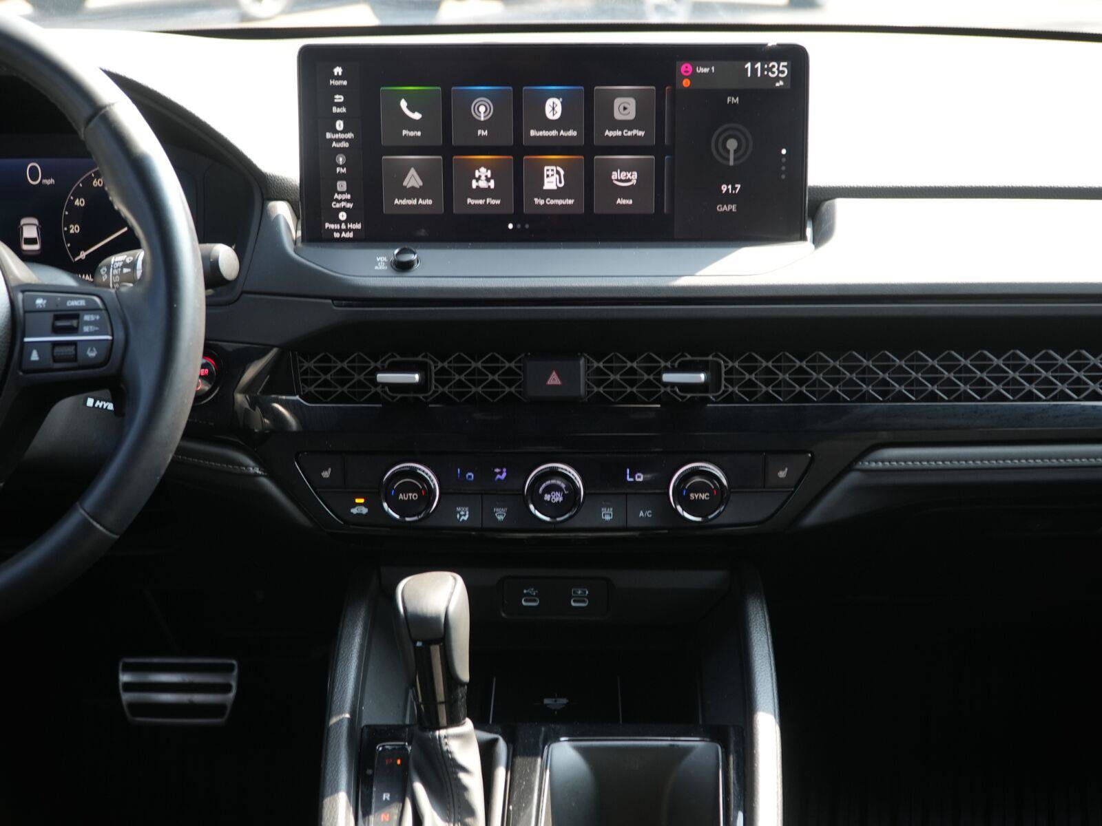 Used 2025 Honda Accord Sport image 26
