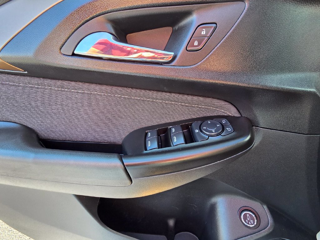 Used 2023 Chevrolet TrailBlazer ACTIV w/ Sun and Liftgate Package FWD image 13