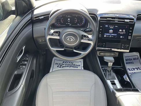 Certified 2024 Hyundai Santa Cruz SEL image 11