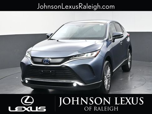 Used 2024 Toyota Venza Limited AWD/4WD image 5