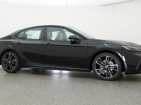 New 2026 Toyota Camry XSE FWD image 3