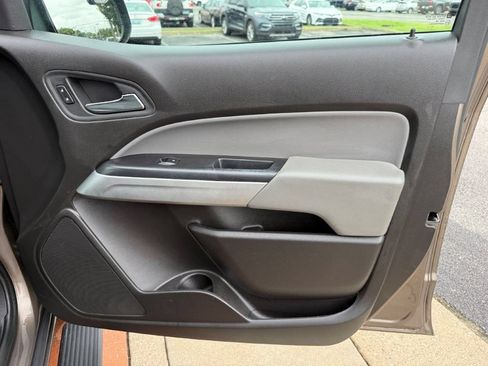 Used 2016 Chevrolet Colorado LT RWD image 21