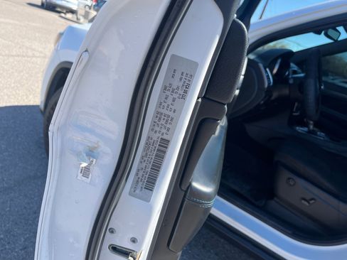 Used 2020 Jeep Grand Cherokee Laredo image 26