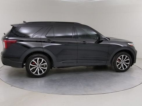 Certified 2023 Ford Explorer ST AWD/4WD image 14