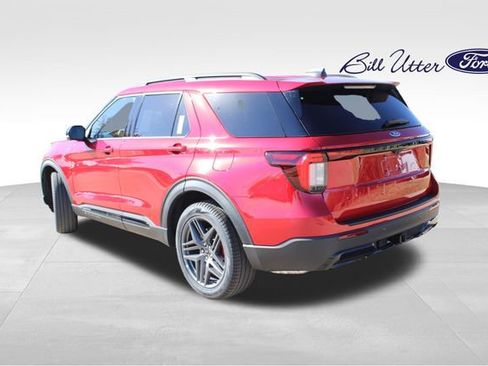 New 2026 Ford Explorer ST-Line w/ ST-Line Street Pack image 5