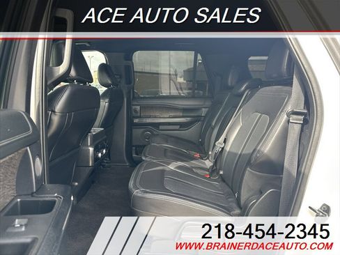 Used 2021 Ford Expedition Max Limited image 13
