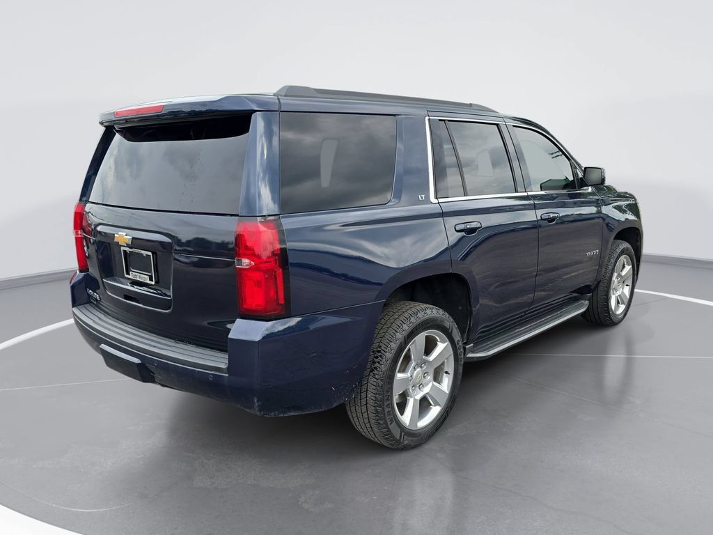 Certified 2020 Chevrolet Tahoe LT w/ Luxury Package AWD/4WD image 3
