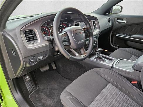 Used 2023 Dodge Charger SXT RWD image 10