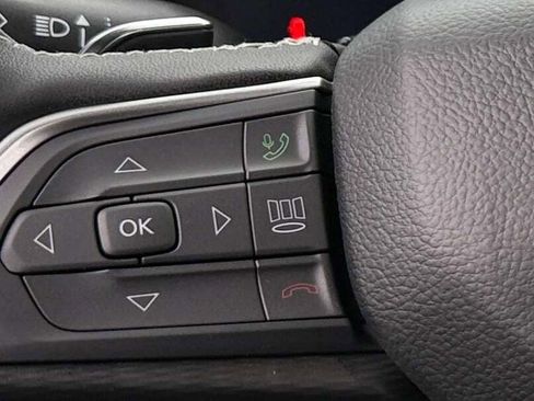 New 2025 Jeep Grand Cherokee Altitude image 35