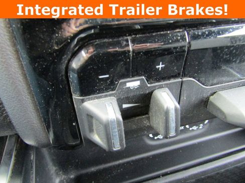 Used 2023 RAM 2500 Big Horn w/ Level 1 Equipment Group image 26