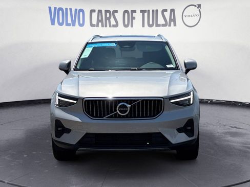 New 2025 Volvo XC40 B5 Plus w/ Protection Package Premier image 8