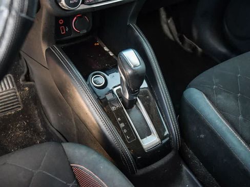 Used 2020 Nissan Kicks SR FWD image 21