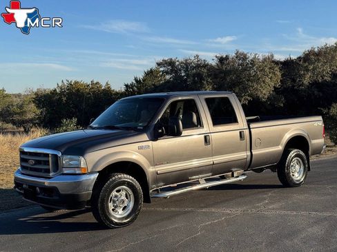 Used 2002 Ford F350 Lariat image 5