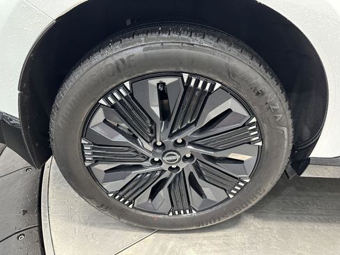 Used 2025 Nissan Murano Platinum w/ Cargo Package image 10