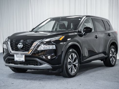 Used 2023 Nissan Rogue SV AWD/4WD image 3