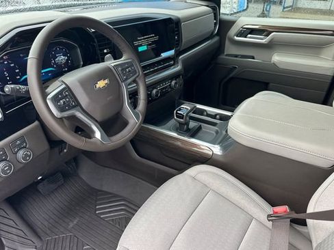 New 2026 Chevrolet Silverado 1500 LT image 13