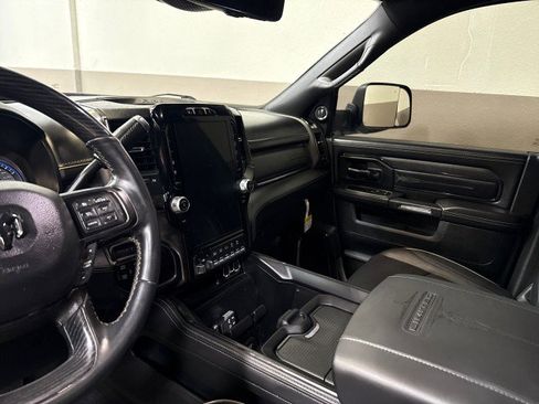 Used 2022 RAM 3500 Limited image 19