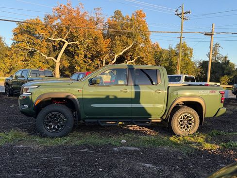 New 2026 Nissan Frontier PRO-4X image 8