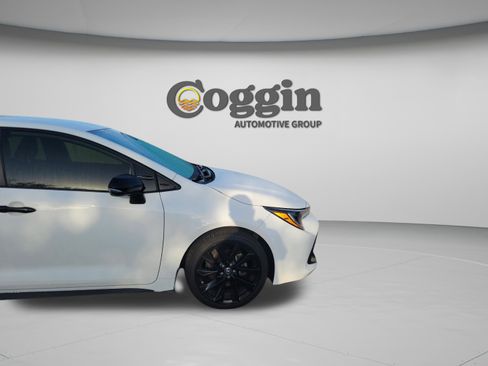 Used 2021 Toyota Corolla SE image 11