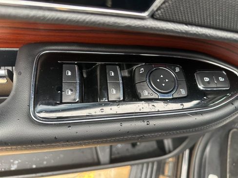 Used 2021 Lincoln Navigator Reserve AWD/4WD image 10