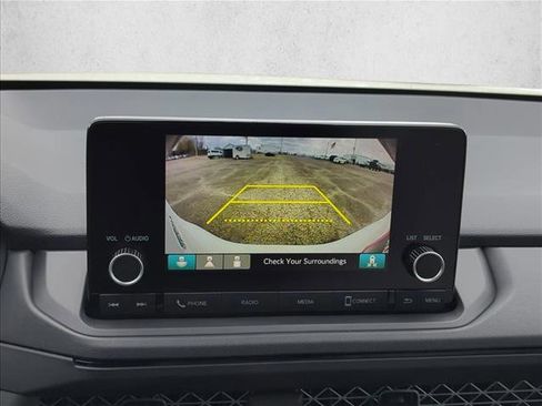 Used 2025 Honda Accord SE image 13