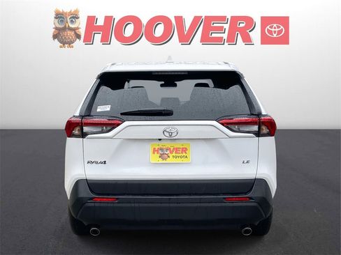 Used 2025 Toyota RAV4 LE image 3