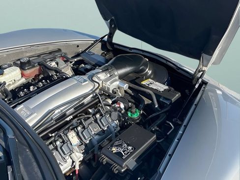 Used 2007 Chevrolet Corvette Z06 w/ Preferred Equipment Group RWD image 10