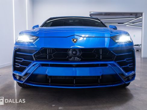Used 2022 Lamborghini Urus AWD/4WD image 4