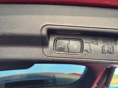 Certified 2023 Ford Explorer XLT w/ Equipment Group 202A AWD/4WD image 10