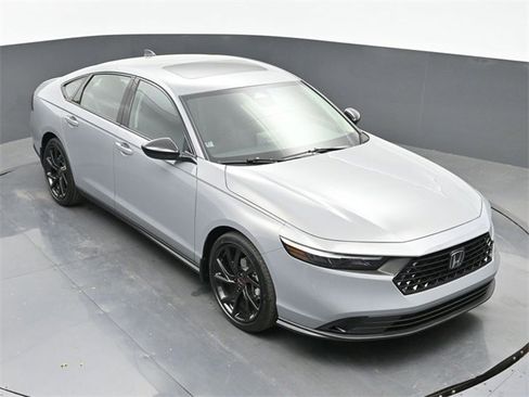 New 2025 Honda Accord SE image 35