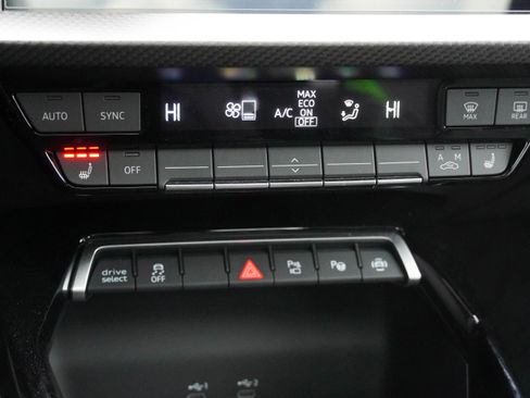 Used 2025 Audi RS 3 image 30