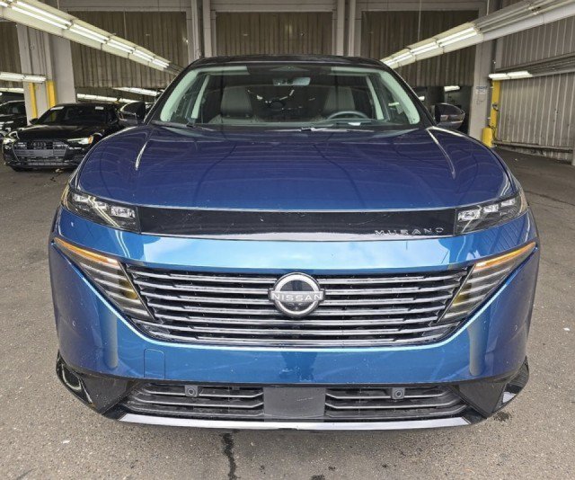 Certified 2025 Nissan Murano Platinum w/ Cargo Package AWD/4WD image 3