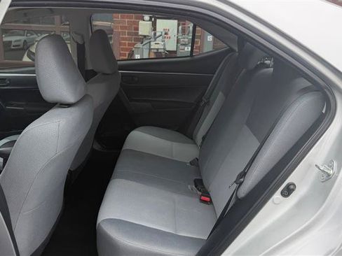 Used 2014 Toyota Corolla L FWD image 19