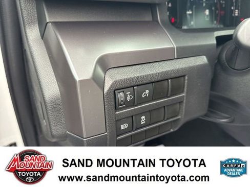 Used 2025 Toyota Tacoma SR5 image 15