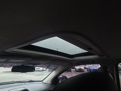 Used 2016 Jeep Compass High Altitude image 16