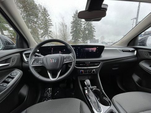 Used 2025 Buick Encore GX Preferred image 34