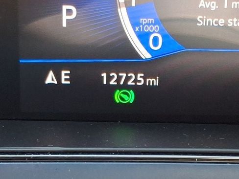 Used 2024 Volkswagen Taos SE AWD/4WD image 19