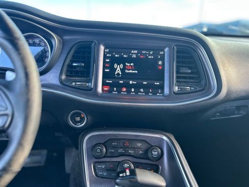 Used 2018 Dodge Challenger R/T Scat Pack RWD image 17