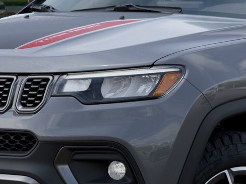 New 2026 Jeep Compass Trailhawk AWD/4WD image 10