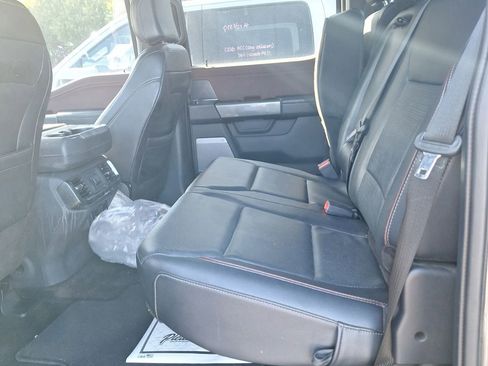 Used 2022 Ford F150 Lariat AWD/4WD image 17