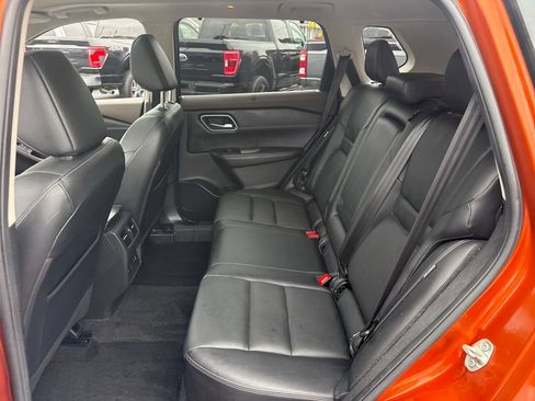 Used 2021 Nissan Rogue SL w/ Premium Package AWD/4WD image 16