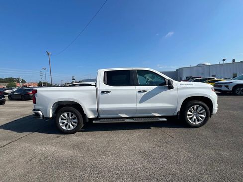 Certified 2025 Chevrolet Silverado 1500 Custom image 8