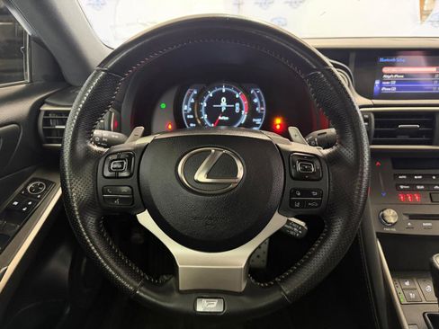 Used 2019 Lexus IS 300 F Sport w/ F Sport Package image 30